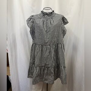Kay + Jay gingham tiered knee length dress size M